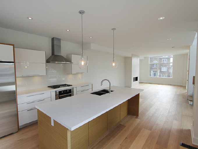 Pur NEUE Kyiv character grade engineered European white oak wood floor sample